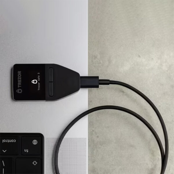 Trezor Safe 3 ハードウェアウォレット（国内正規品） - 画像 (4)